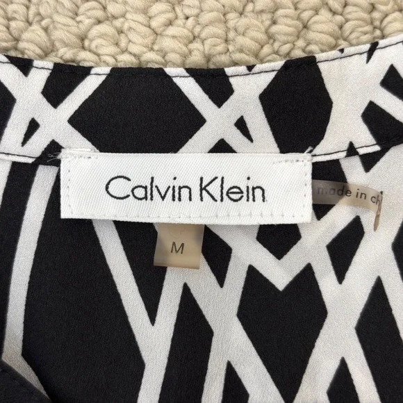 Calvin‎ Klein Black White Geometric Print Blouse, Womens Size Medium - Picture 6 of 14
